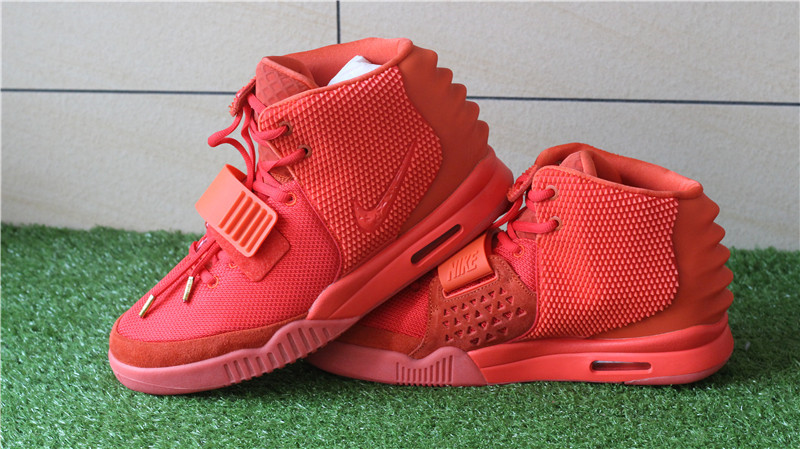 Nike Air Yeezy 2 Red October NRG Glow in the dark